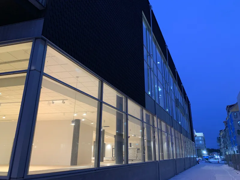 Fire-rated aluminum facade system — photo 3
